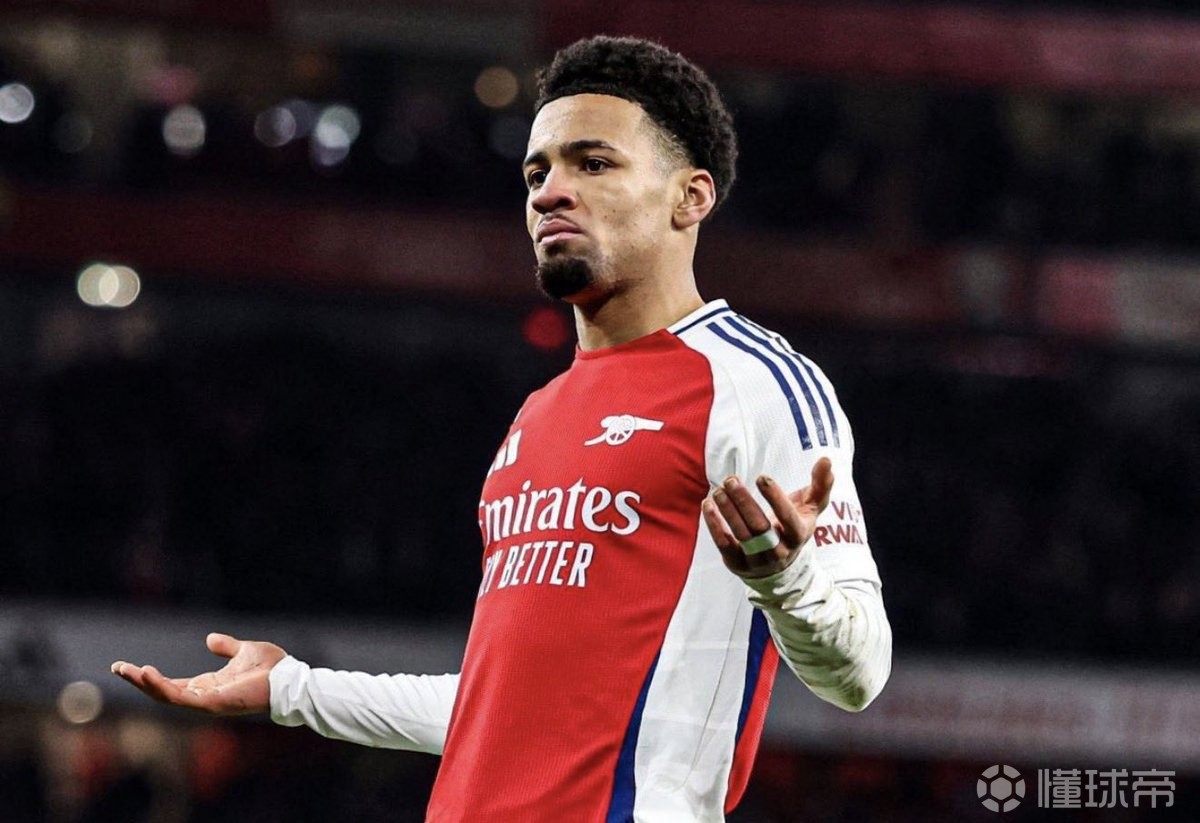 记者：恩瓦内里原本是多特首选，但与枪手的谈判最后陷入停滞